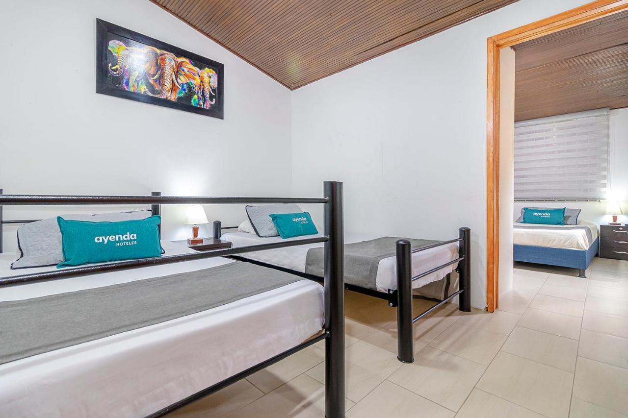 Ayenda Hostal El Tocororo ボゴタ エクステリア 写真