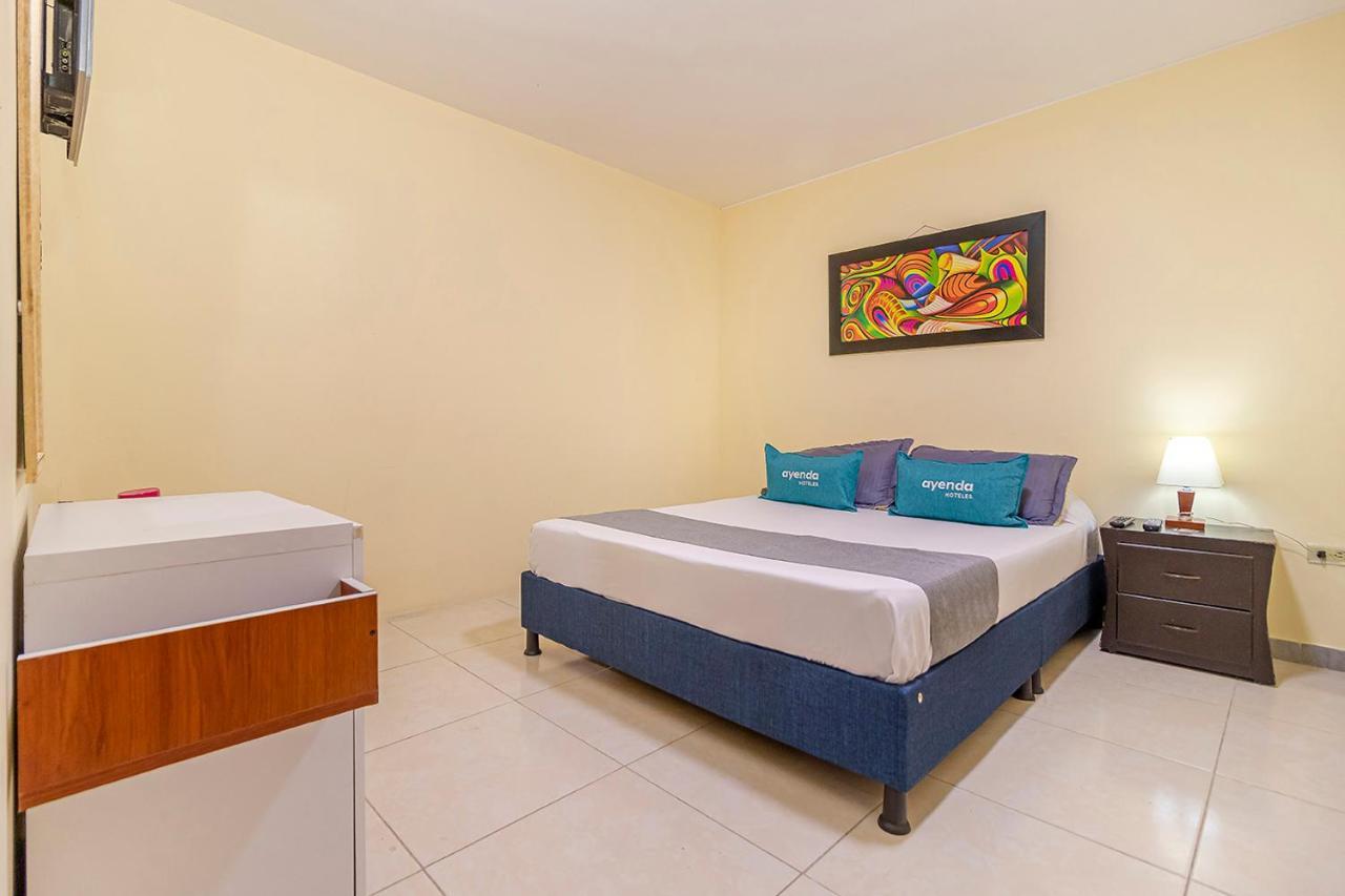 Ayenda Hostal El Tocororo ボゴタ エクステリア 写真