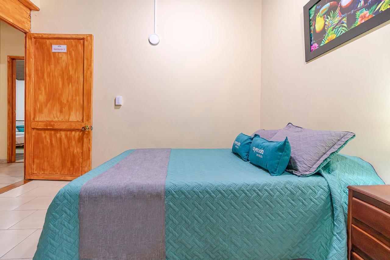 Ayenda Hostal El Tocororo ボゴタ エクステリア 写真